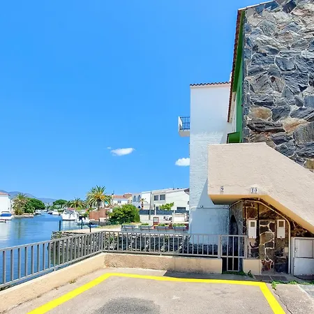 Holiday home Port Petit 10 Amarre 3x8 -immo Barneda